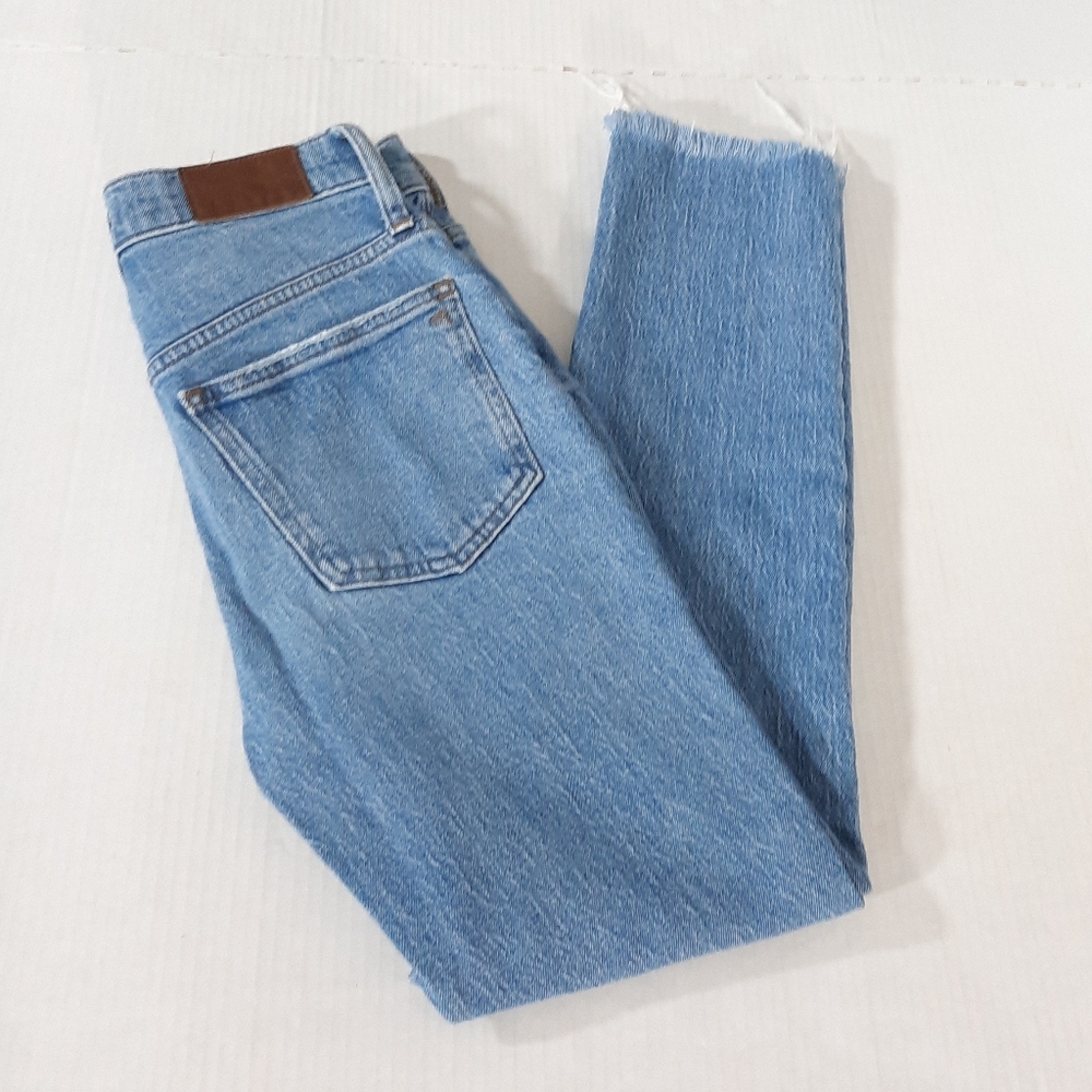 Madewell The Perfect Vintage Jeans in Enmore Wash Raw Hem Edition
